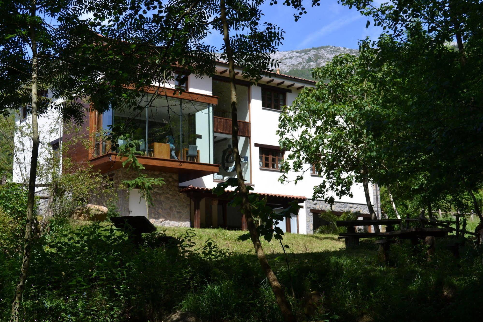 Alesga Hotel Rural - Valles Del Oso -Asturias San Salvador  Exterior photo